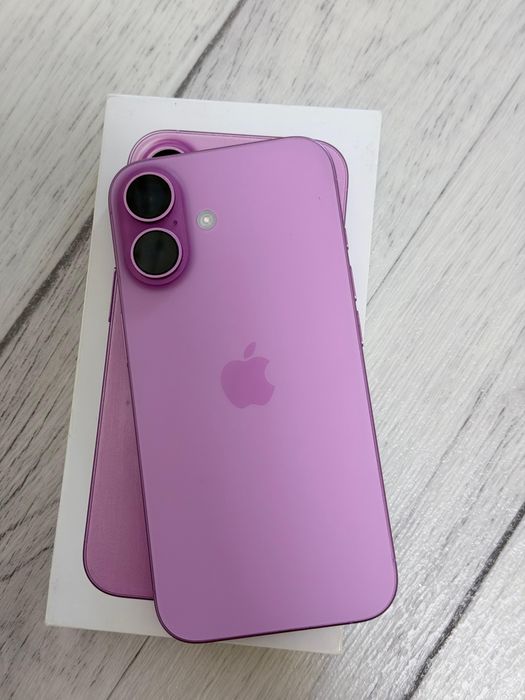 Iphone 16 128г с каропбой