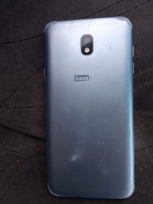 Samsung J7 sptiladi