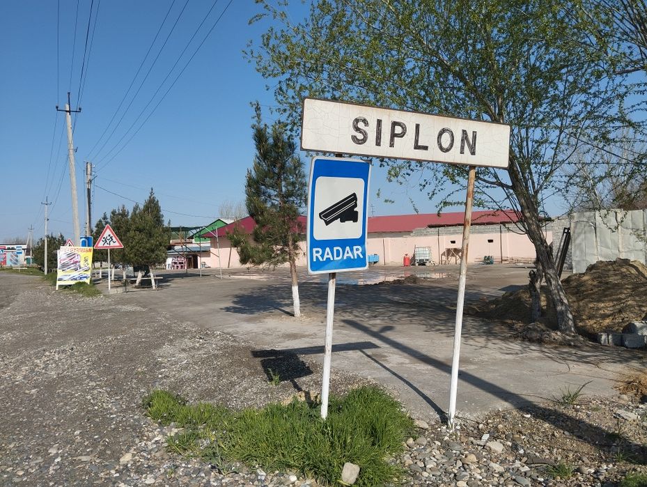 Ховли сотилади барча шароитлари бор