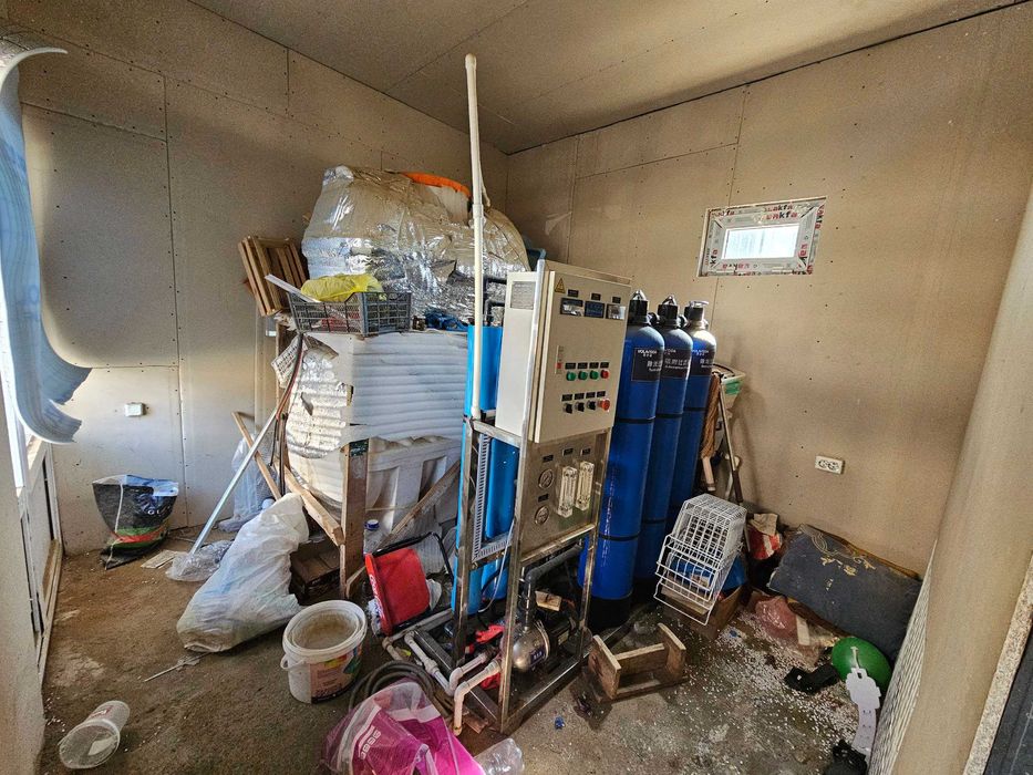 24m² noturar do‘kon ichidagi qulayliklari bilan birga sotiladi.