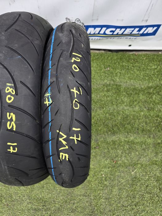 Set 120.70.17  180.55.17 metzeler