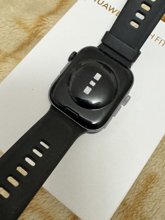 Smartwatch HUAWEI Watch Fit 4