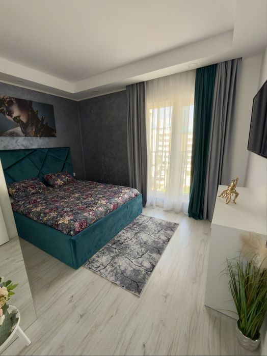 Inchiriez apartament regim hotelier Cosmopolis