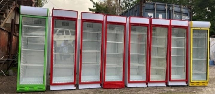 Витринный холодиьник