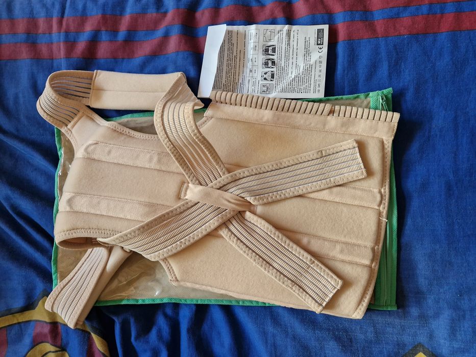 Коректор на стойка , при гръбначни изкривявания НОВО