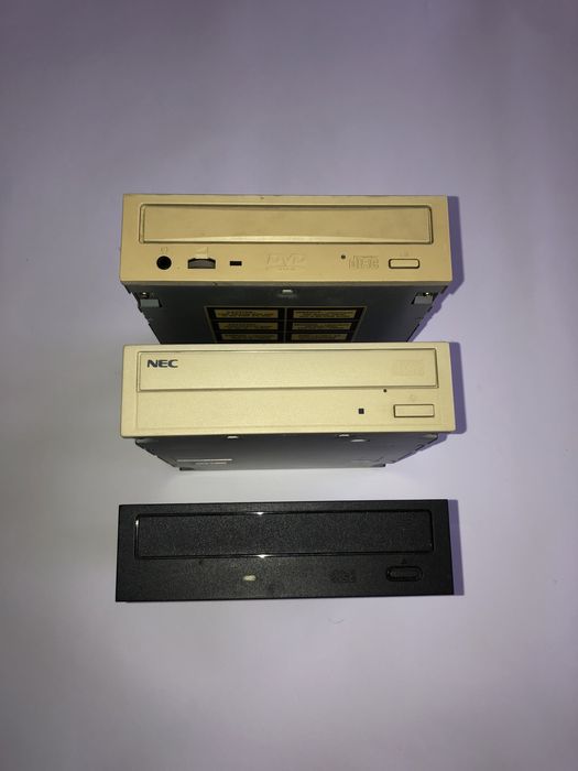 Dvd записвачки 3 бр