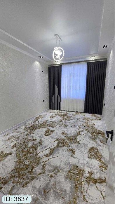 5 mikr somiy karmen tarafda 2 xona tayyo kvartira sotiladi №3837