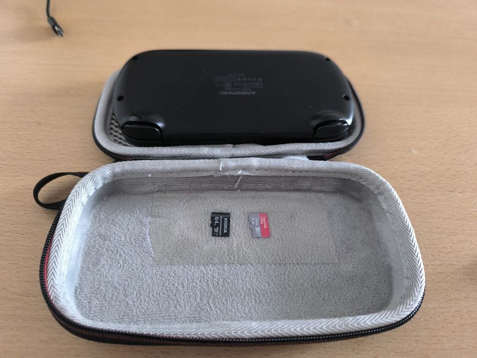 Anbernik RG40XX H 64GB