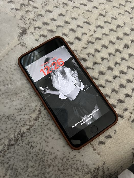 Iphone 8plus 64 gb