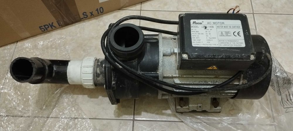 Помпа за хидромасажна вана и джакузи