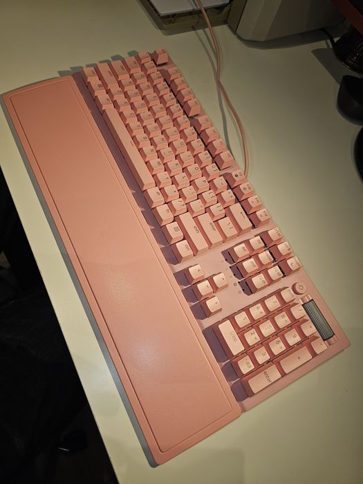 Tastatura Roz Razer BlackWidow V3 Gaming Quartz Mecanica; Green Switch; RGB; Cutie originala