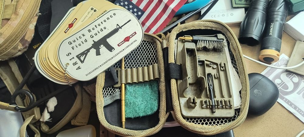 Камуфлаж екипировка оборудване