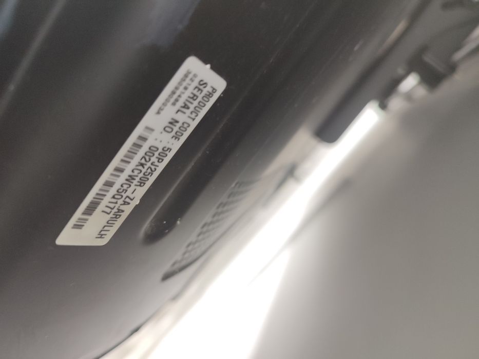 телевизор LG  110см