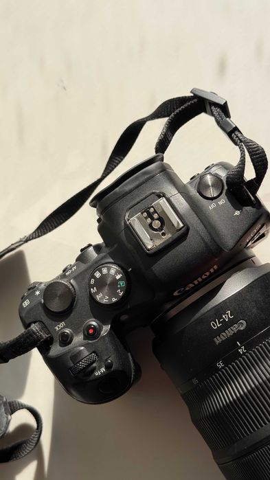 Продам камеру Canon r6 (Body)