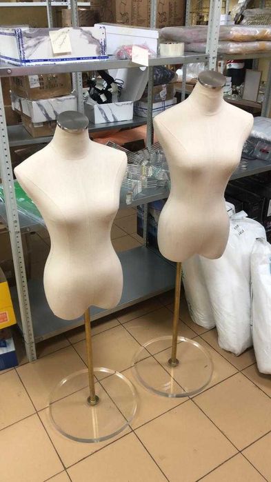 Продам манекены для магазина одежды