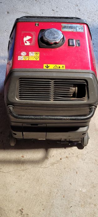 Generator honda 30 is la cheie