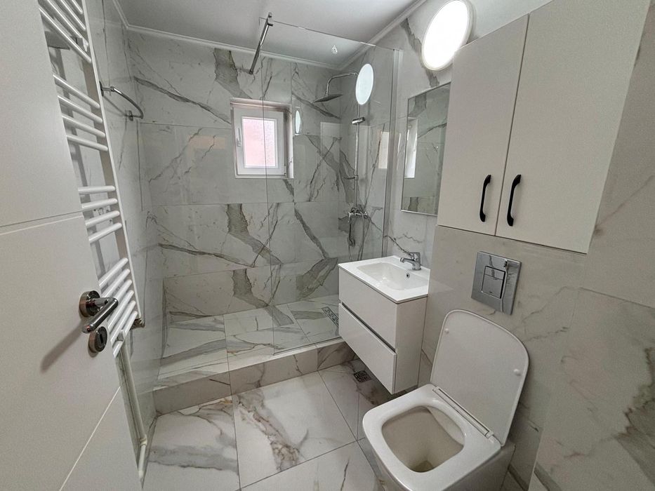 Închiriez apartament 2 camere, complet renovat