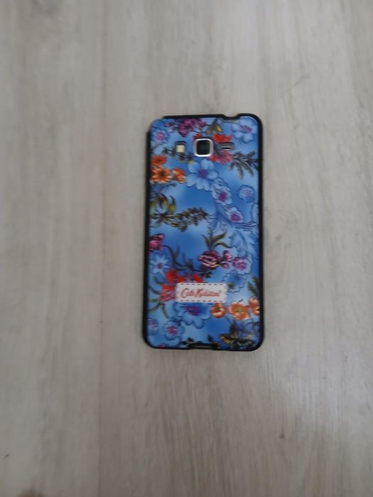 Продам чехлы на сотки