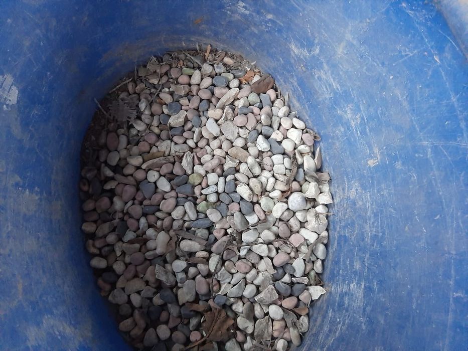 Песок и камешки с аквариума