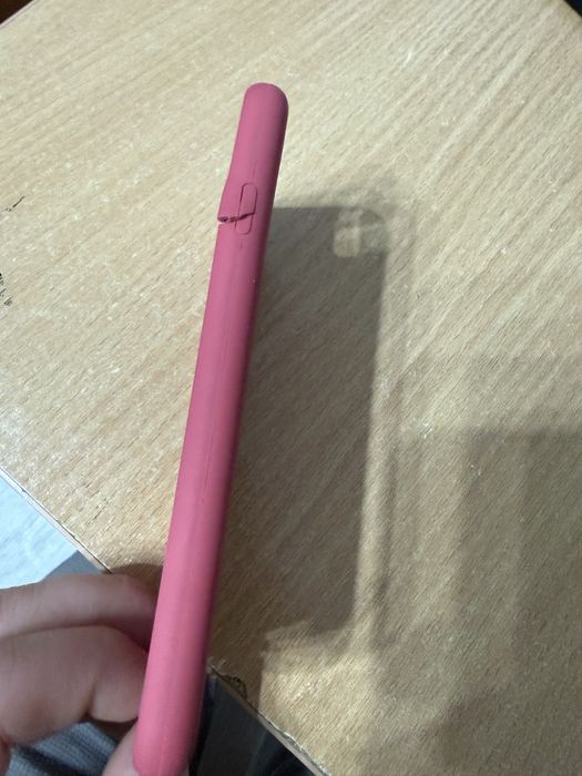 Продам несколько чехлов