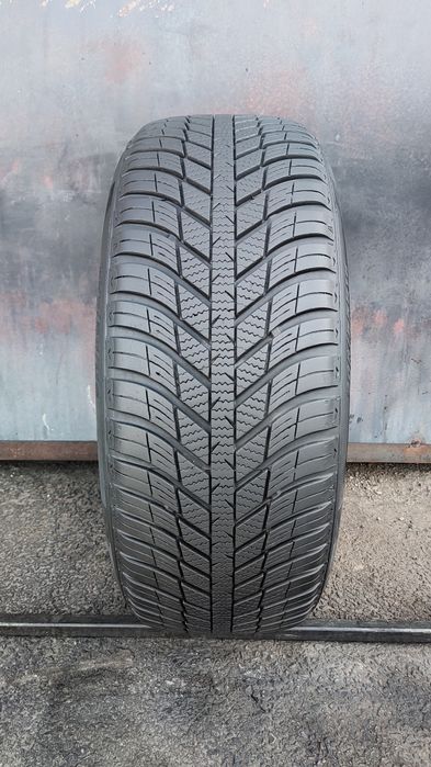 1бр. всесезонна гума 205/55/16 Nexen N'Blue 4 Season