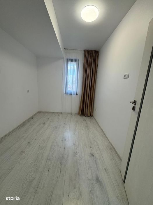 Apartament de vânzare et 3, bloc Libertății, lângă Parcul Libertății