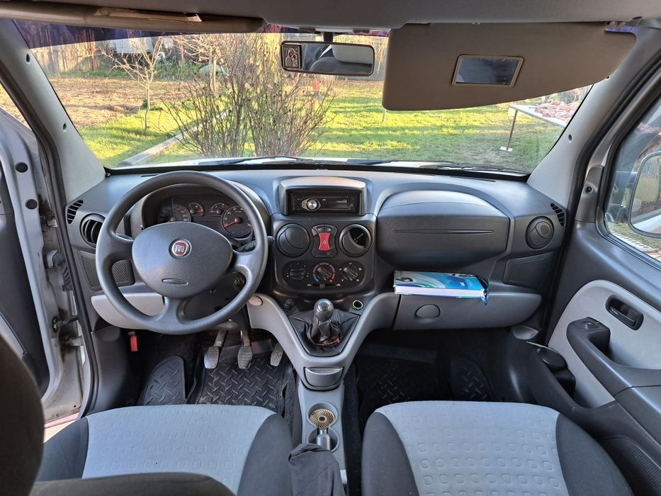 Vând Fiat Doblo 2009