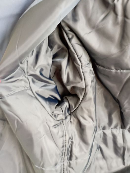 Jachetă lungă de damă pentru sezonul rece