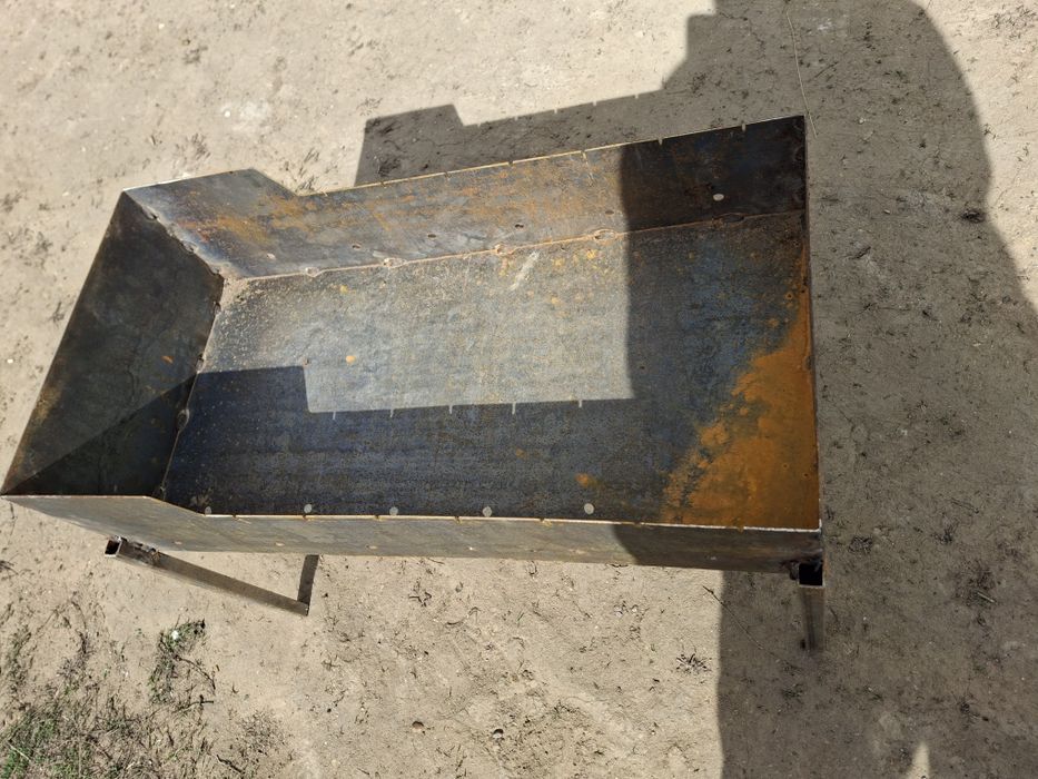 Продам мангал новый.