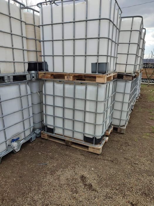 Bazin/cub/ibc/butoi/rezervoare,1000litri,platic,metal,lemn