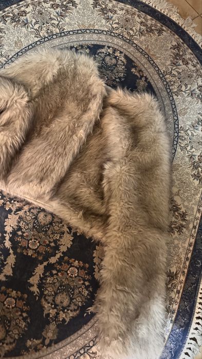 Шуба куртка пальто 48