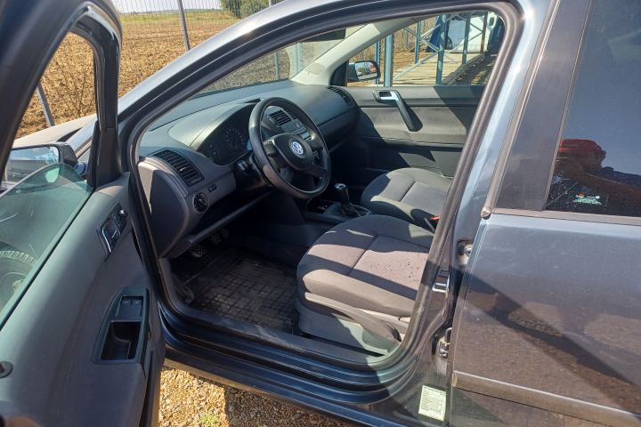 Butoane geam sofer 6Q1867171E Volkswagen VW Polo a 4-a generatie 9N