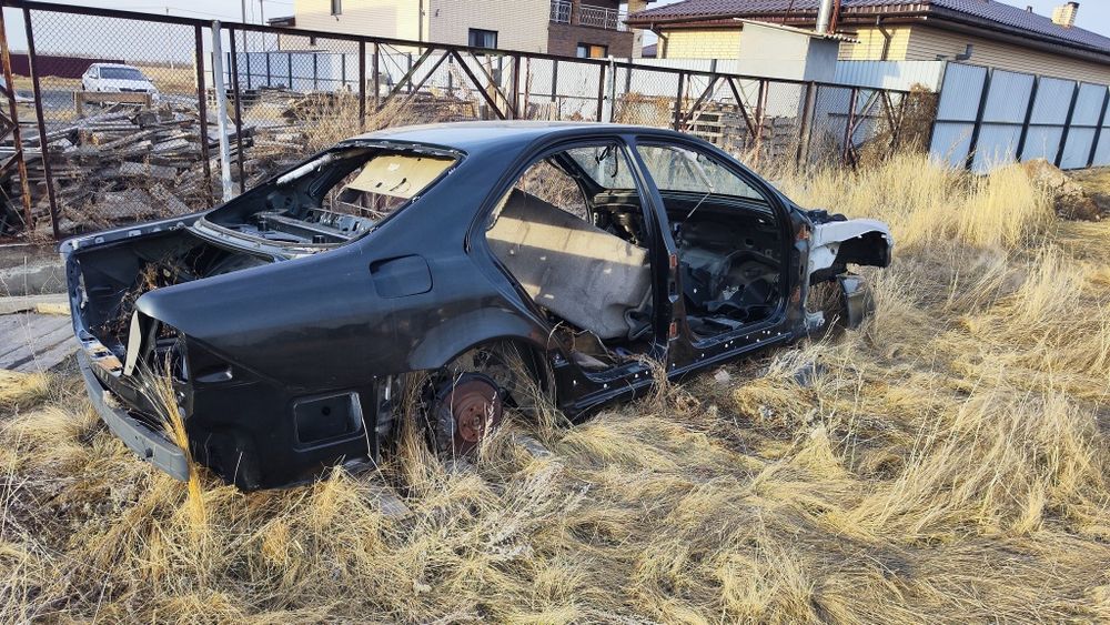 продам крышу Mercedes w220