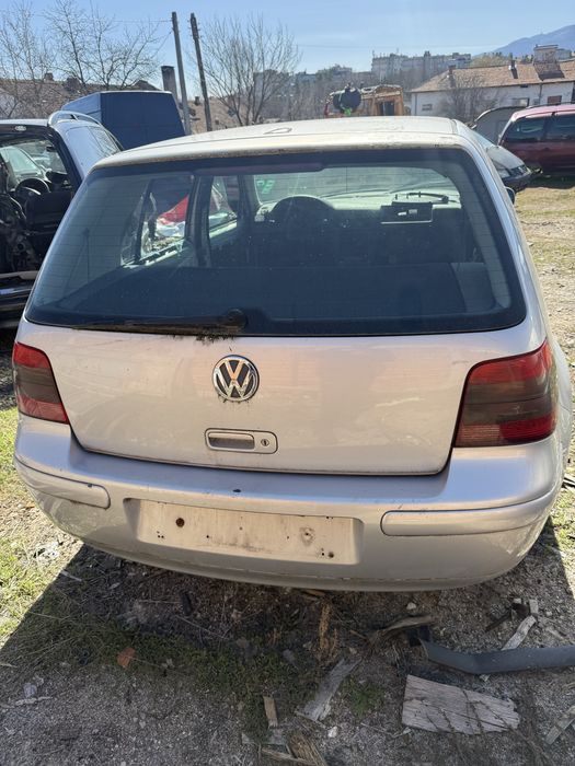 Vw golf 4 na chasti голф 4 на части