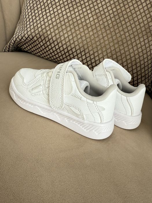 Кроссовки Li-ning 26 размер, 16 см. US 9c