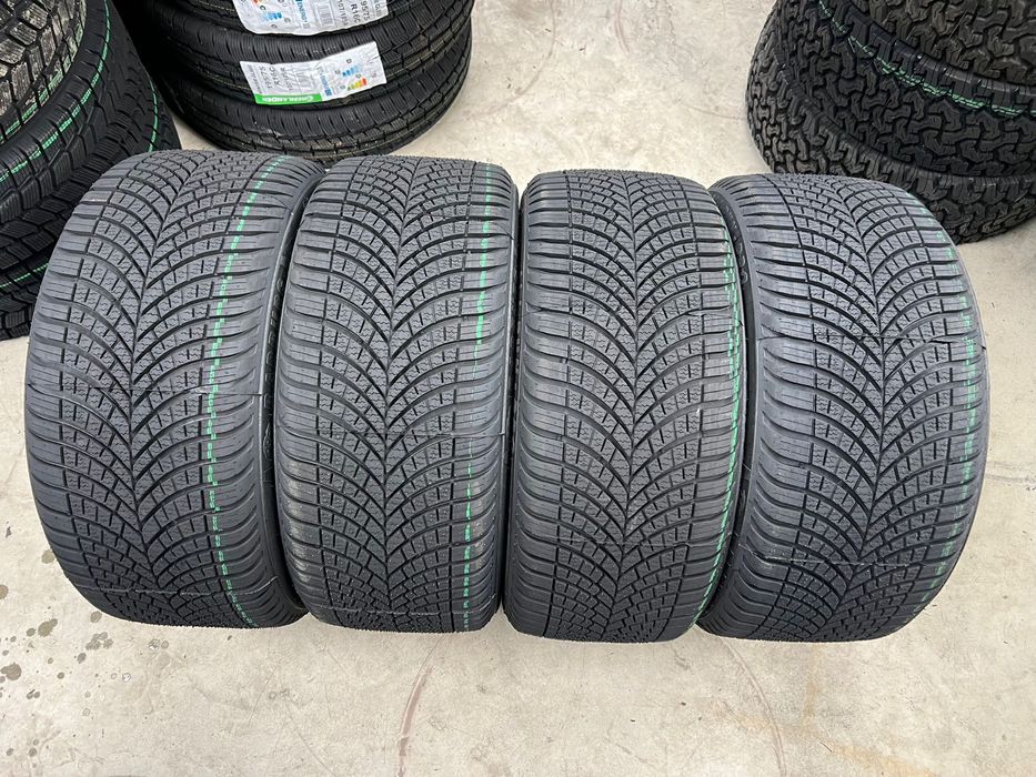 Ofertă Limitată! 4 anvelope M+S 245/40 r18 all run