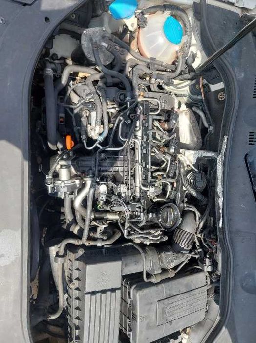 Dezmembram Volkswagen Passat B7 1.6 tdi 105 cp An 2012
Cod motor CAYC