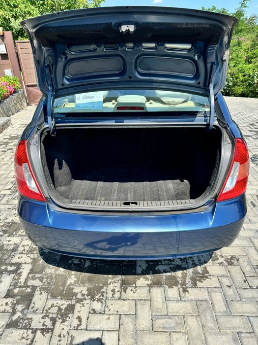 Hyundai Accent  2008 1.4 benzina