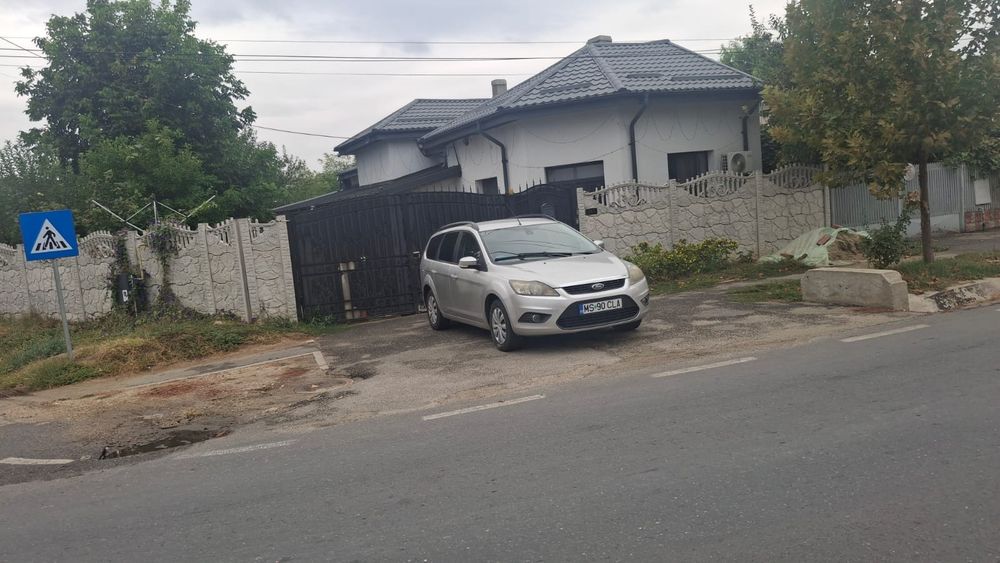 FORD Focus 2008 — imagine 5