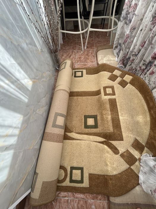 Продам 2 натуральных ковра из Турции