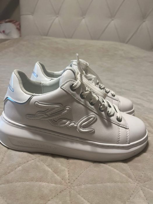 Karl Lagerfeld сникърси