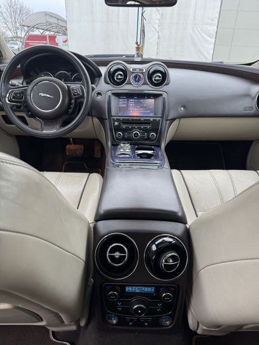 jaguar xj 3.0d 2011 variante