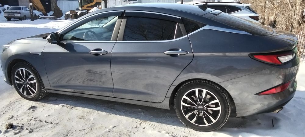 Продам JAC  J 7 ..2023 год