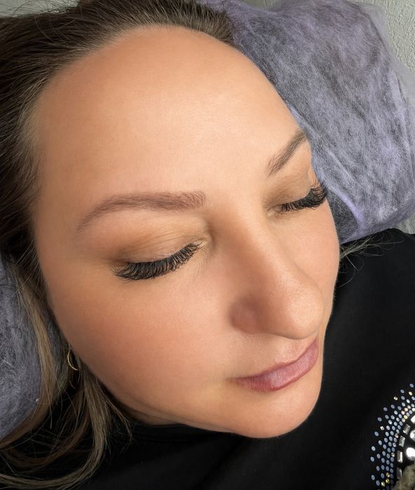 Модели на наращивание ресниц 5000тг