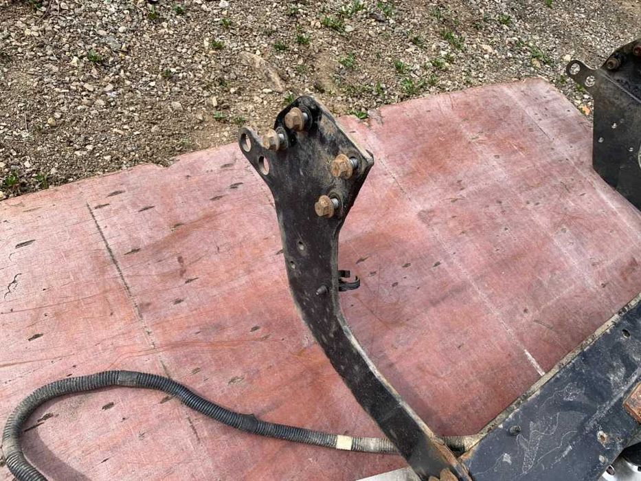 Оригинален теглич за бус/камион Iveco/Ивеко Daily + СТЪПЕНКА