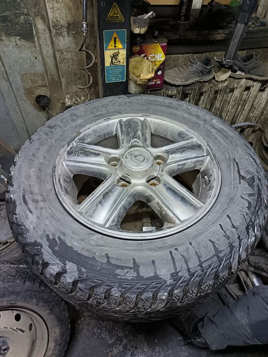 Резина Yokohama R18