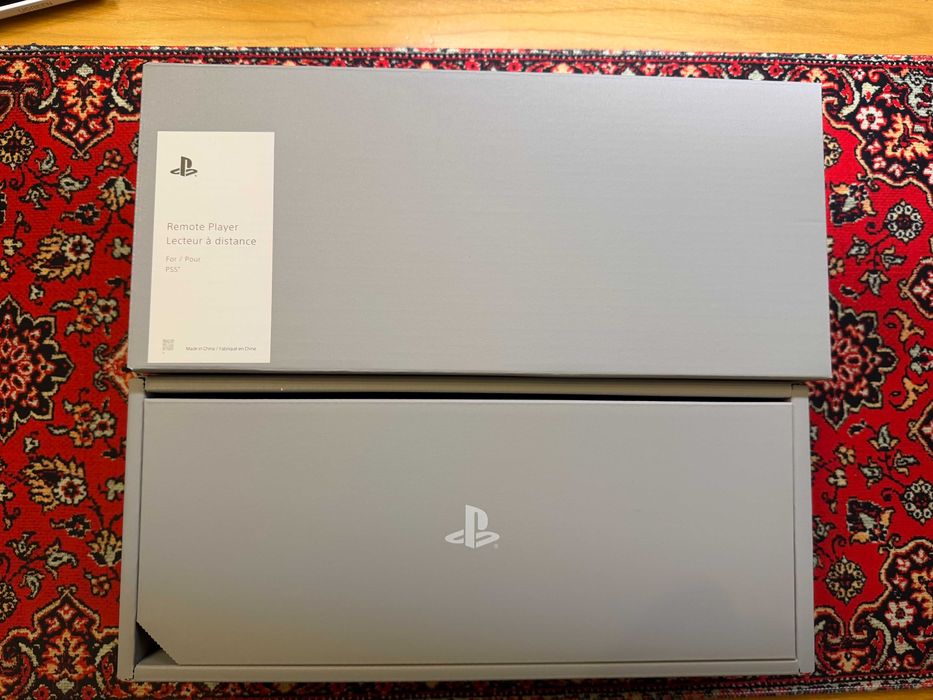 PlayStation Portal PS5 ca nou, full box + husa Dobe