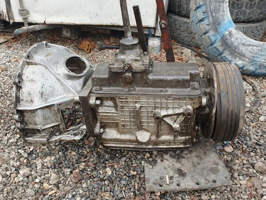 Gaz 53 sotiladi srochni