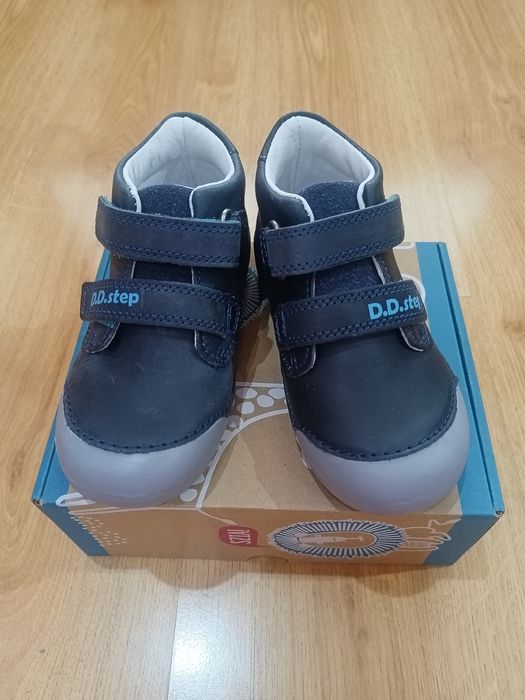 Нови боси обувки D.D.Step