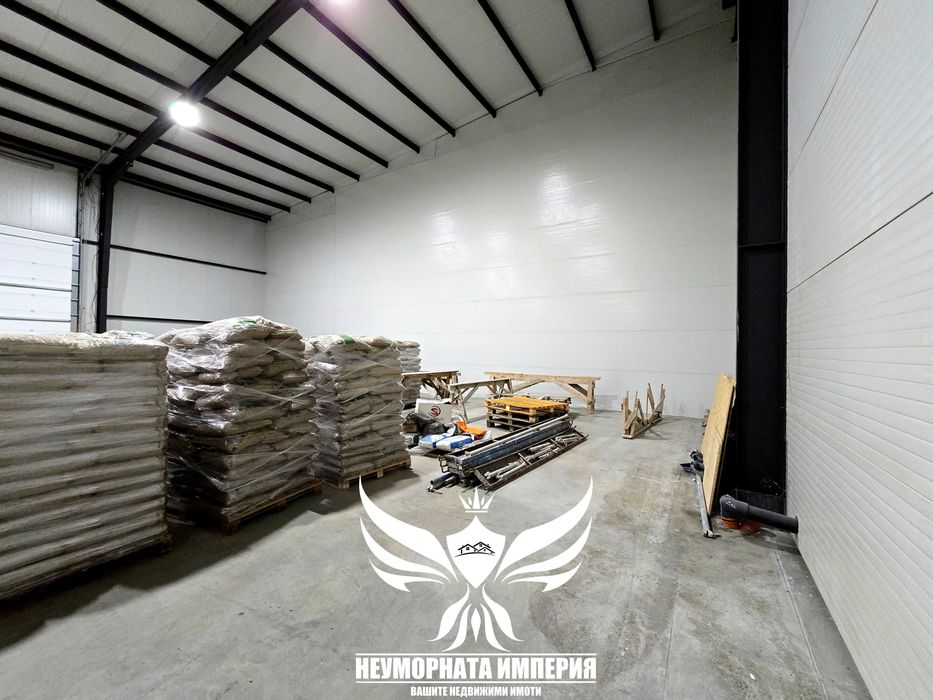 Дава се под наем Склад в Асеновград - 330 кв.м за 1115 € - Снимка #8